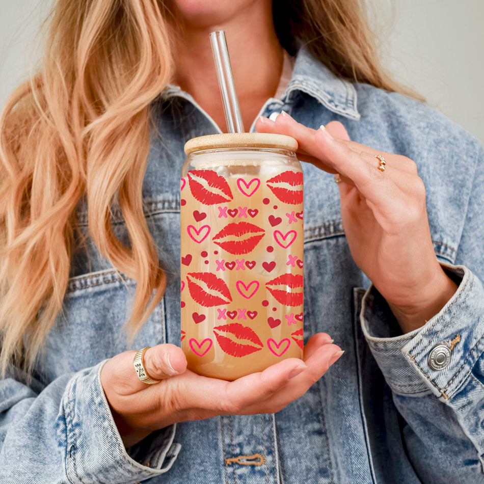 20oz Glass Cup – Bamboo Lid + Glass Straws